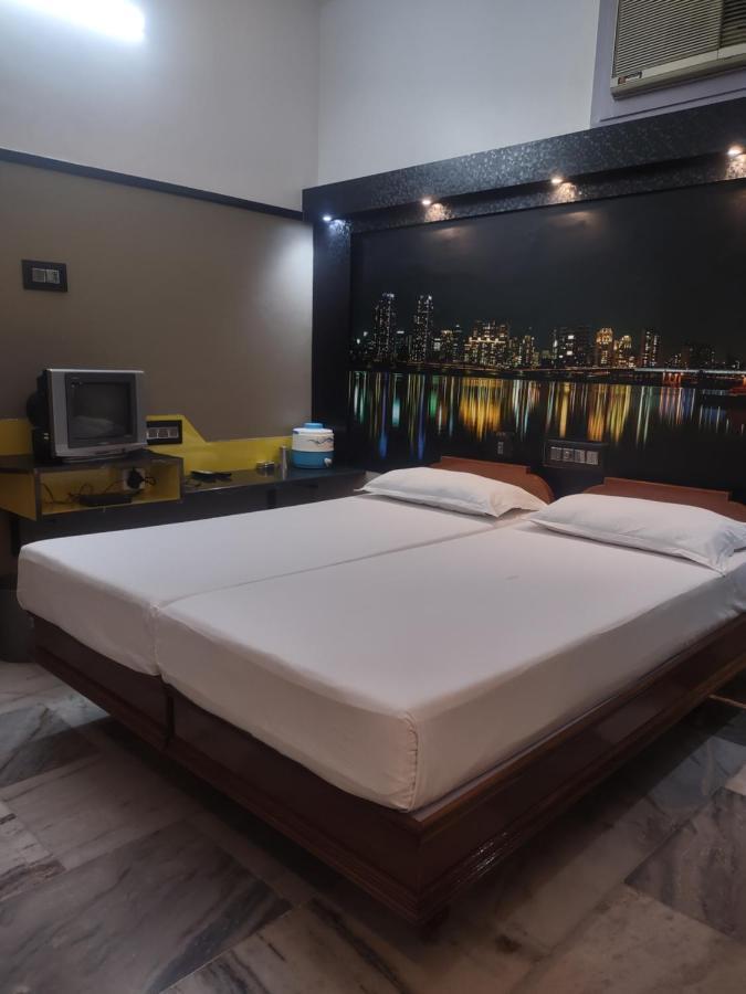 Krishna Lodge Tiruchirappalli Ngoại thất bức ảnh