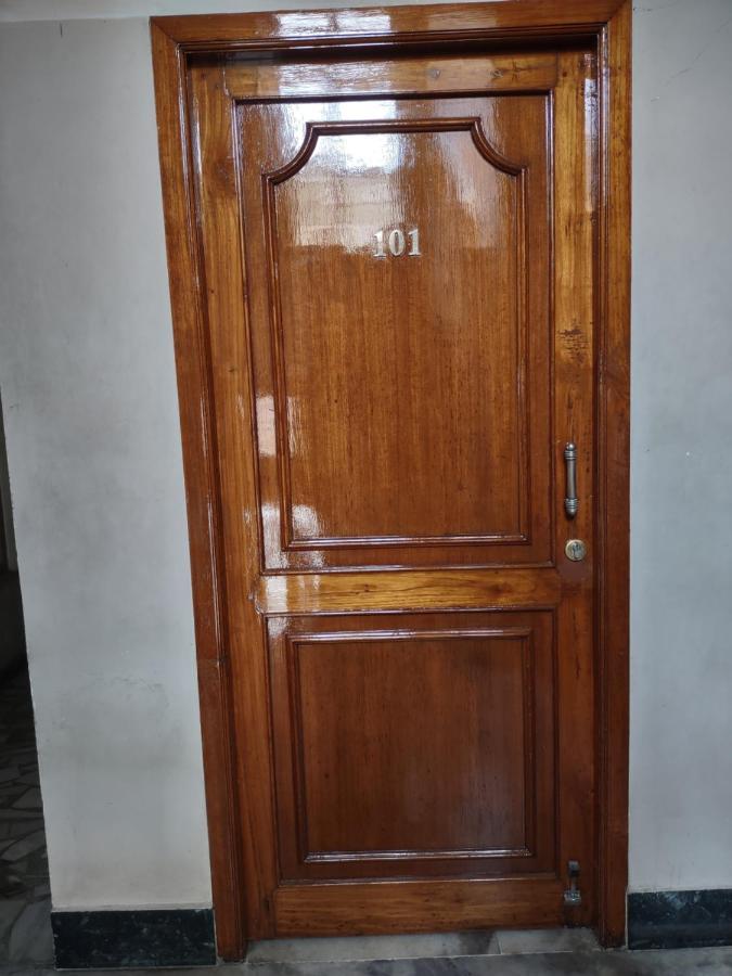 Krishna Lodge Tiruchirappalli Ngoại thất bức ảnh