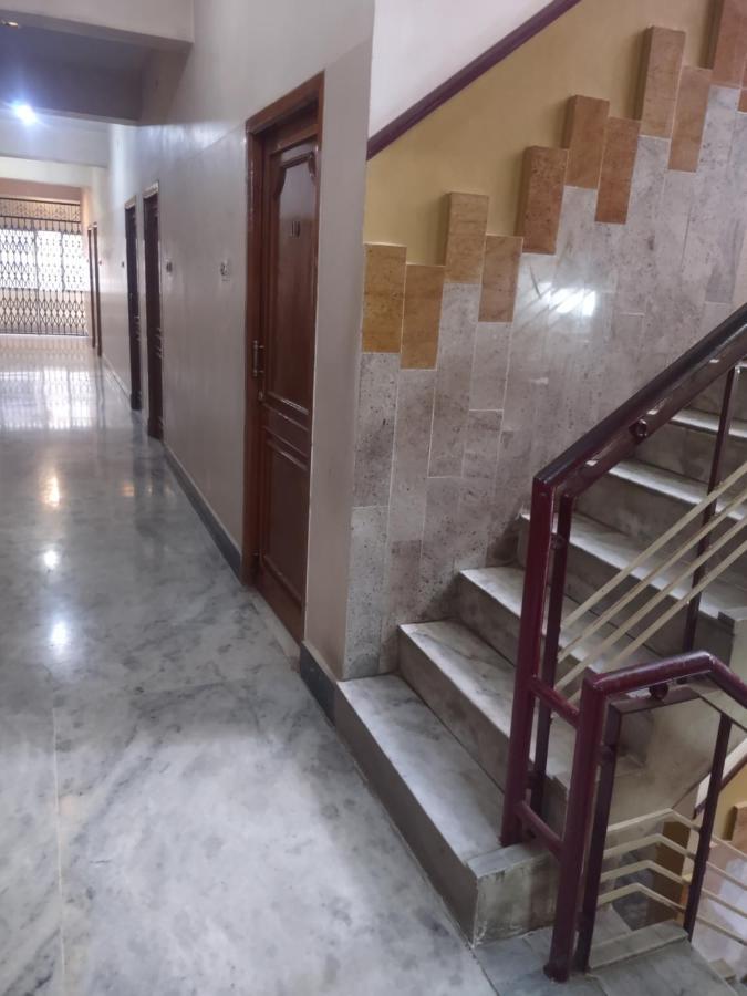 Krishna Lodge Tiruchirappalli Ngoại thất bức ảnh