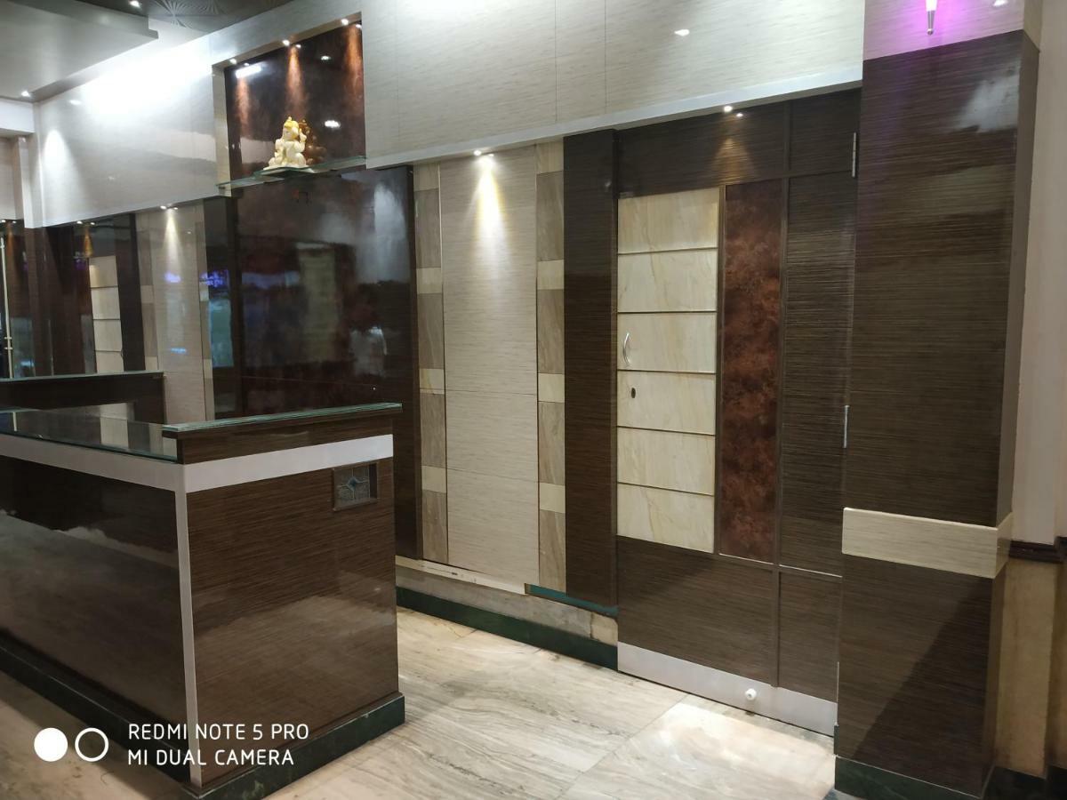 Krishna Lodge Tiruchirappalli Ngoại thất bức ảnh